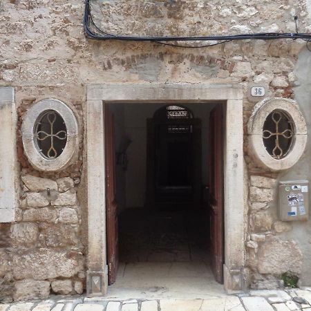 Cozy Studio-Apartment Gordana In Rovinj City Center Luaran gambar