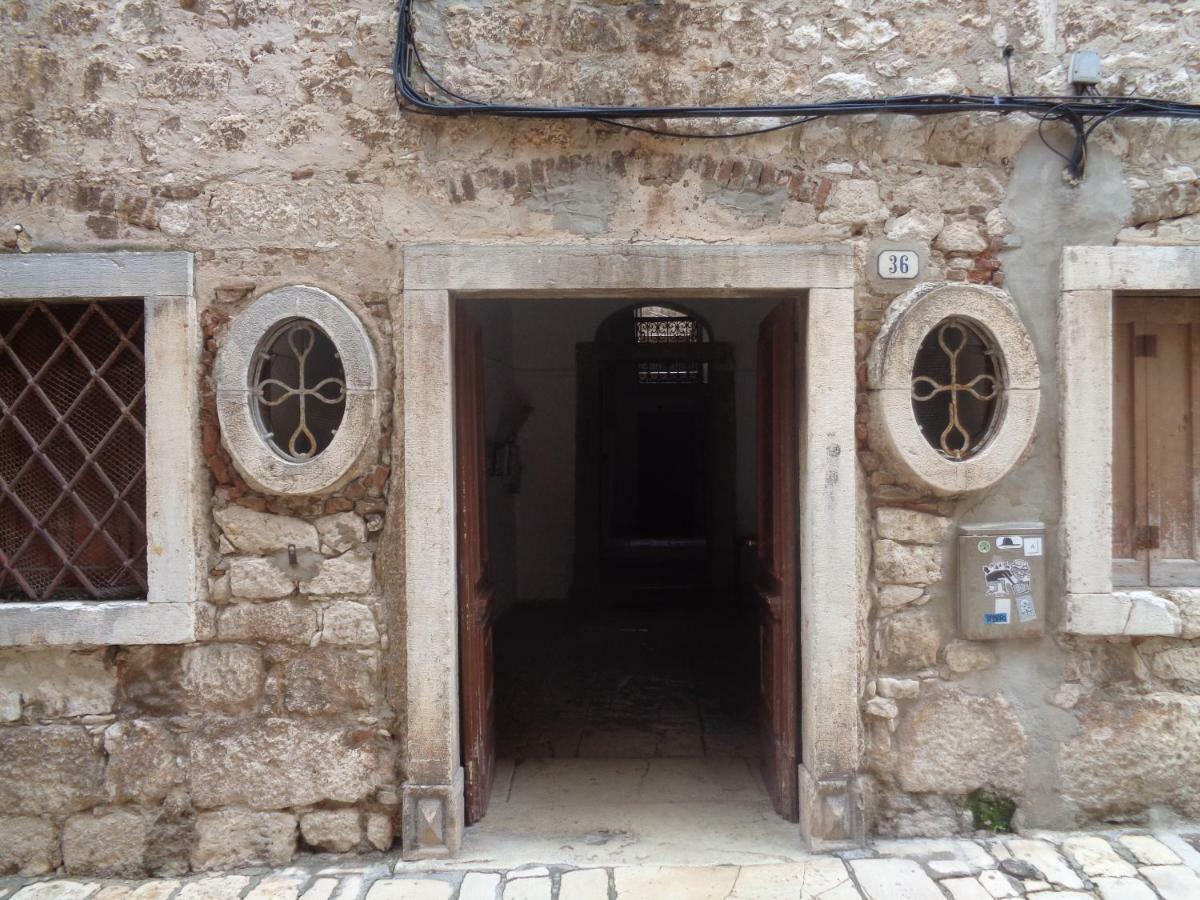 Cozy Studio-Apartment Gordana In Rovinj City Center Luaran gambar