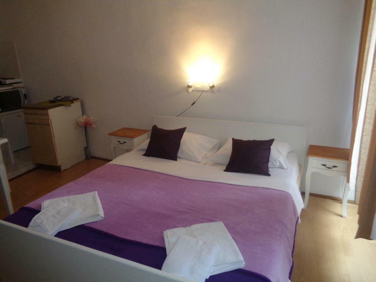 Cozy Studio-Apartment Gordana In Rovinj City Center Luaran gambar